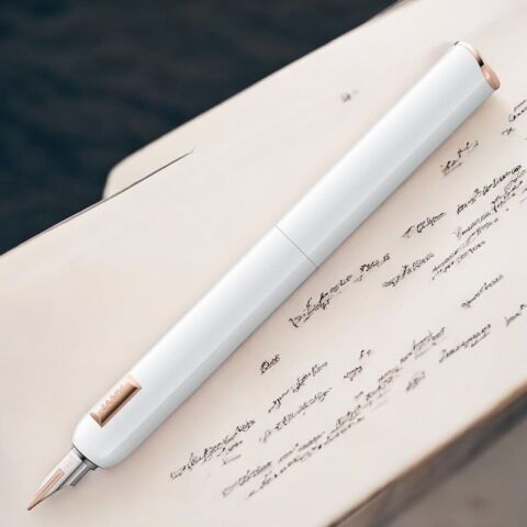 Lamy Dialog CC Dolma Kalem 14K Altın EF Uç Beyaz 81B-EF