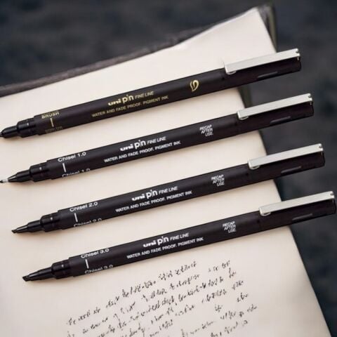 Uni Drawing Pen Pin-200 4'Lü Set